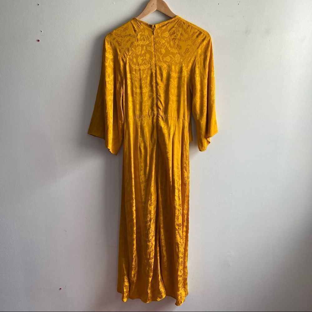TOPSHOP gold floral satin tie front keyhole kimono sleeve faux wrap midi dress - Picture 10 of 11